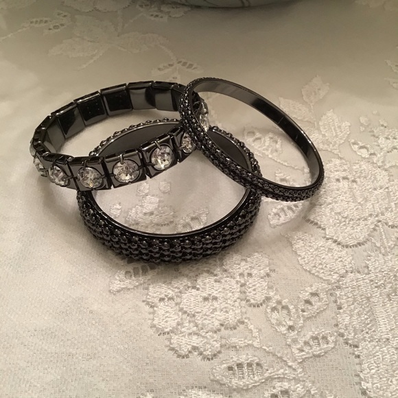 Set of 3 Bracelets NWT - Picture 3 of 5